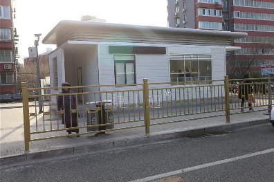 大型房屋辦公室崗?fù)ひ淹度氡本┠险镜貐^(qū)使用！